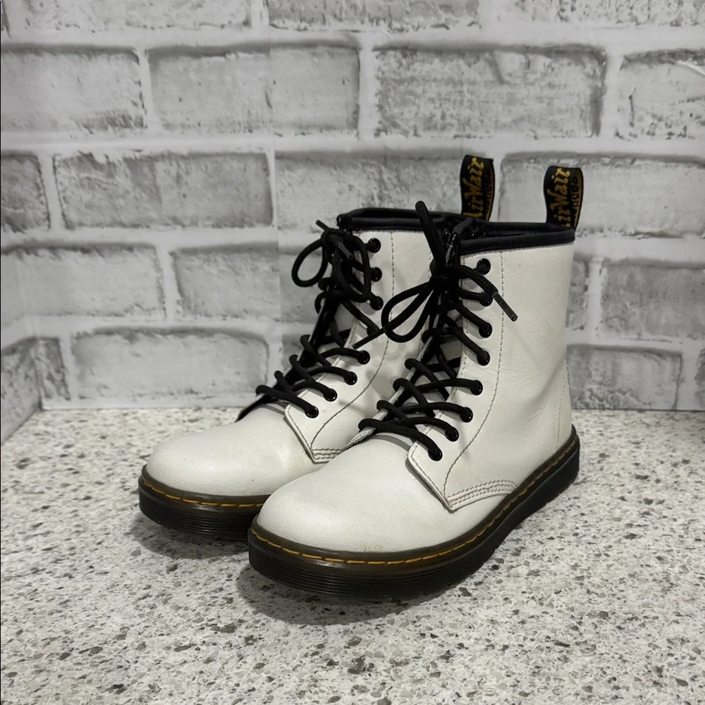 Dr. Martens White Combat Boots, Girls EU 34